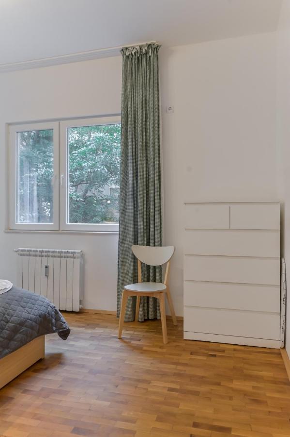 Bright Apartment In The Heart Of The City By Flat Mаnager 소피아 외부 사진